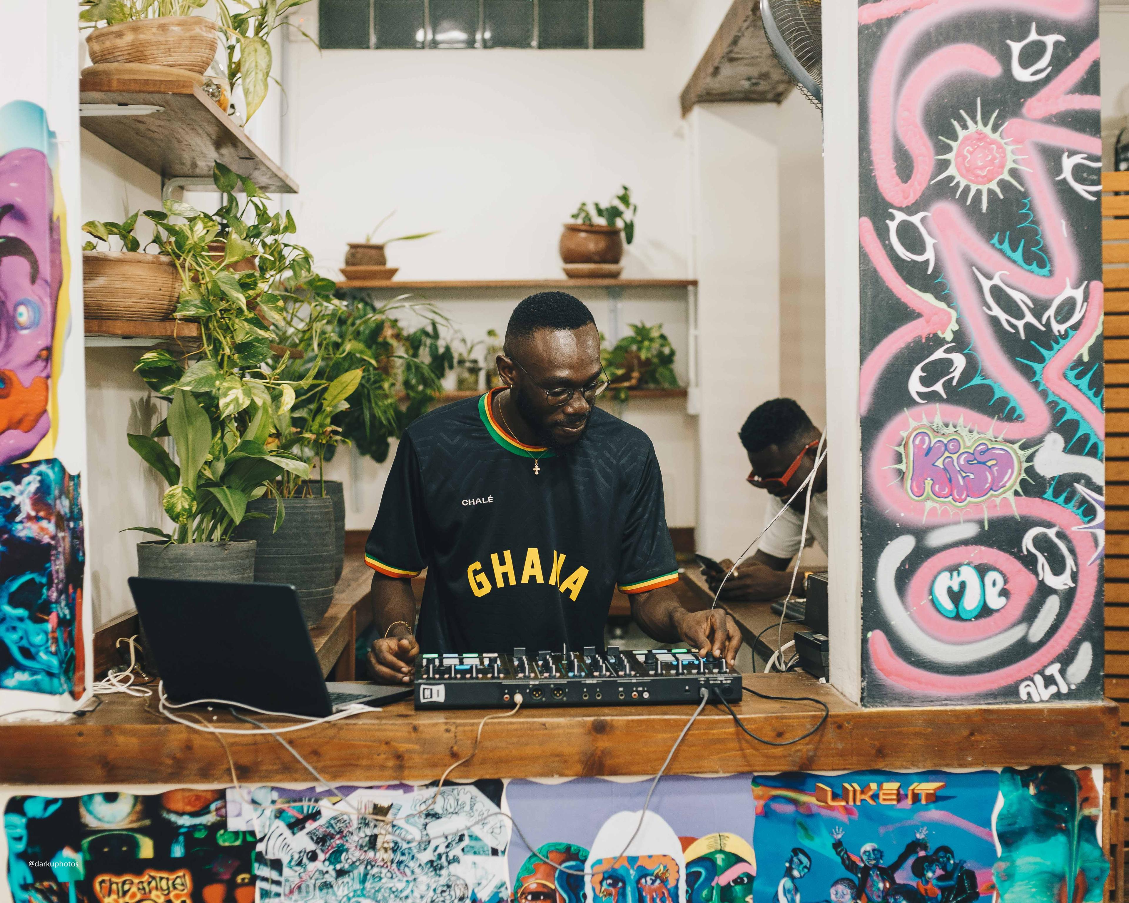 The Nook (Inside Café)